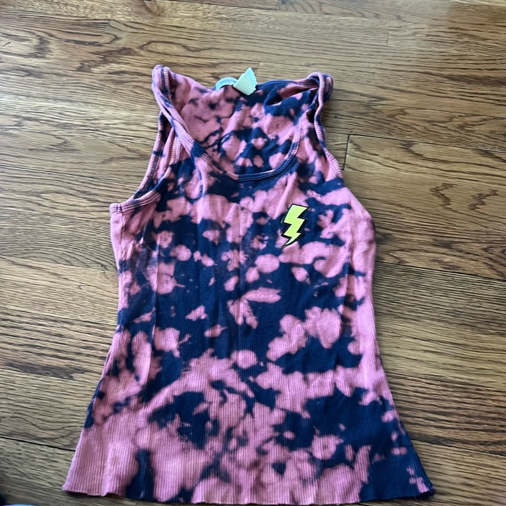 kavio crop tank